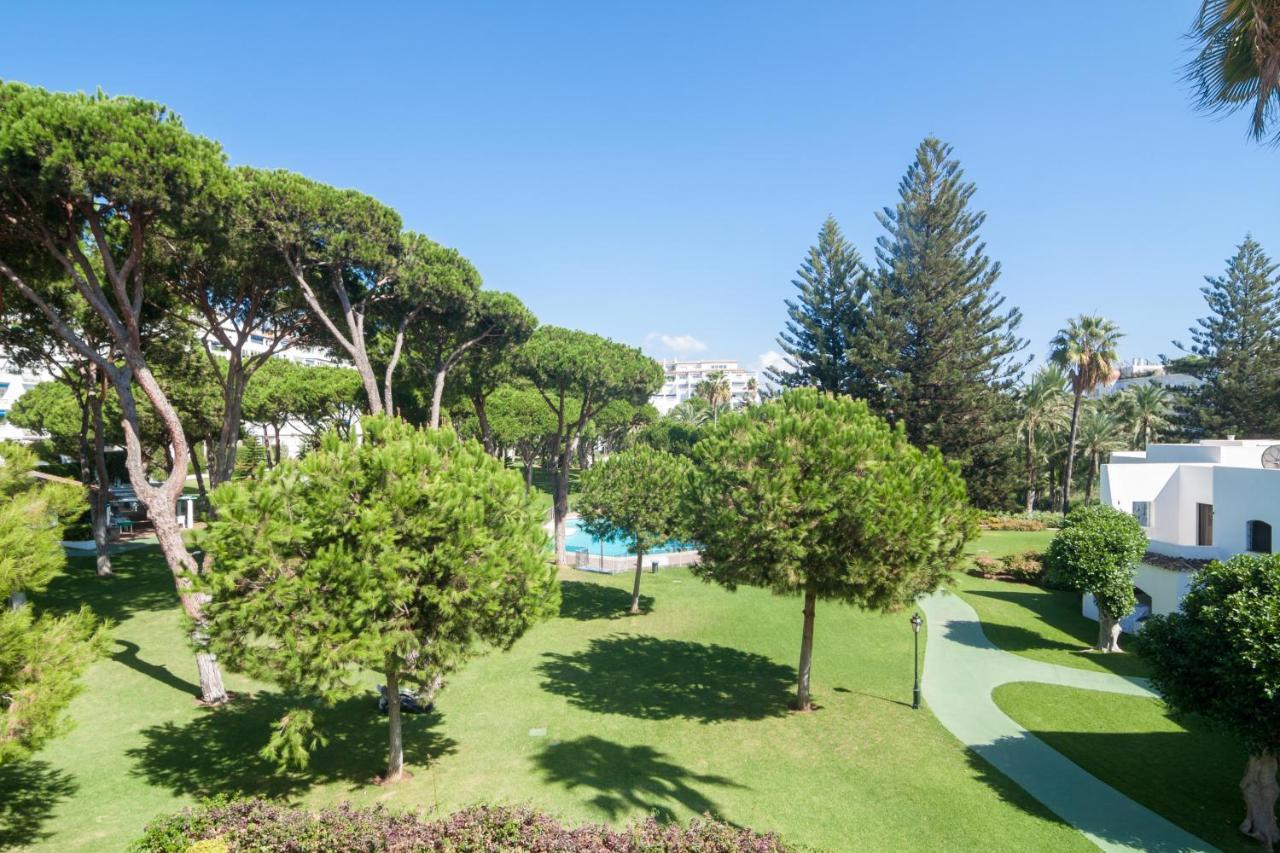 Lujoso Apartamento De 2 Dormitorios En Banus Marbella Kültér fotó